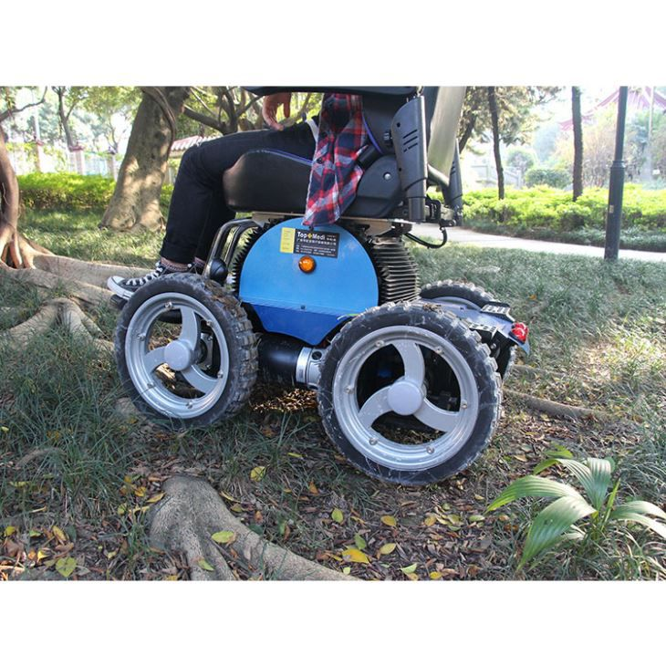 Motorisert off-road elektrisk rullestol