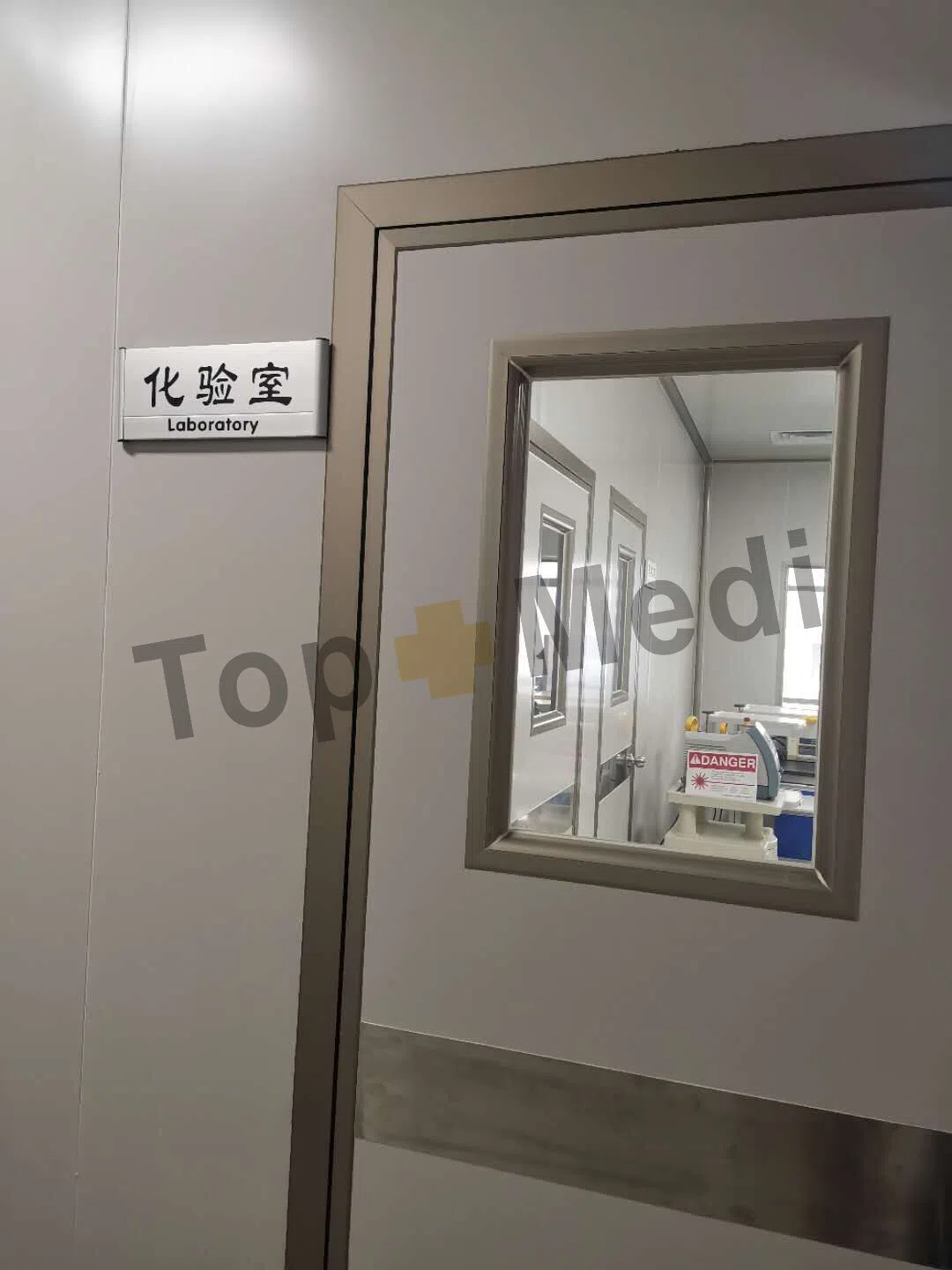 Topmedi Health Care 3 Одноразовая медицинская хирургическая хирургическая хирургическая маска 华轮堂 医用 外科 口罩 04