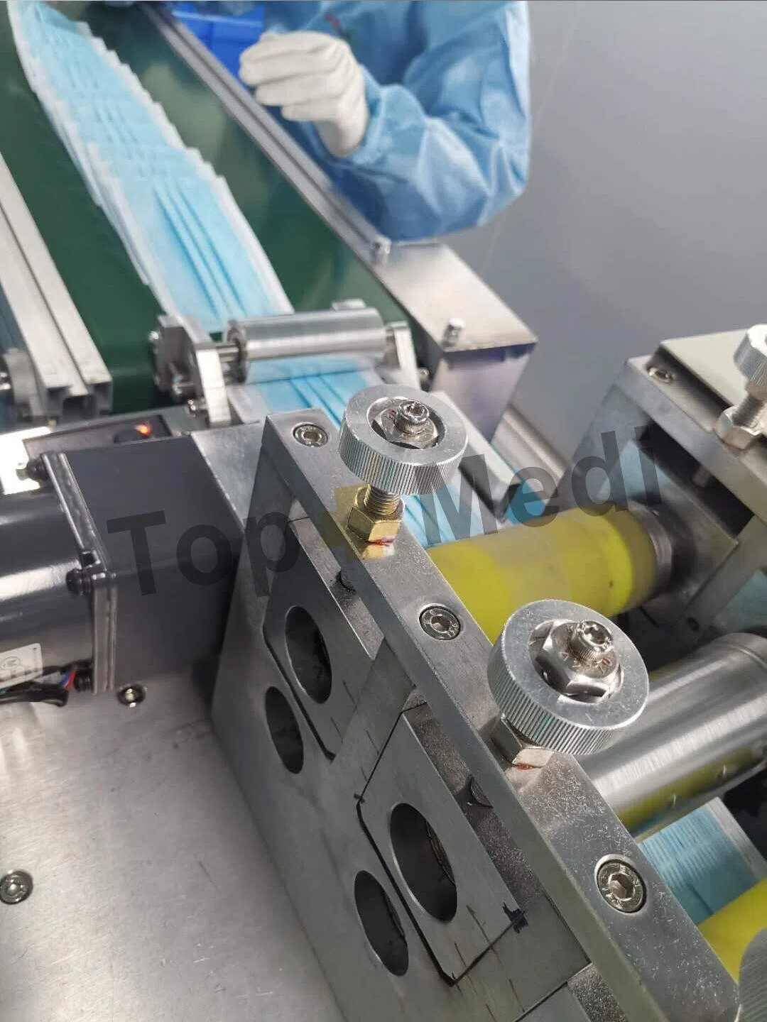 Topmedi Health Care 3 Одноразовая медицинская хирургическая хирургическая хирургическая маска 华轮堂 医用 外科 口罩 05